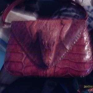 alligator purse